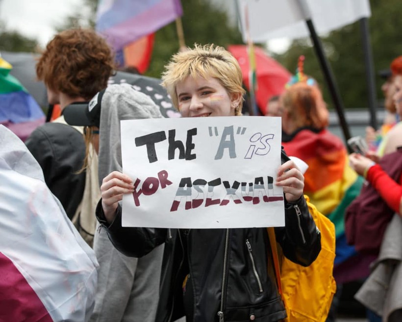On LGBTİA+ gençten biri kendini aseksüel ya da aseksüel spektrumunda tanımlıyor Kaos GL - LGBTİ+ Haber Portalı