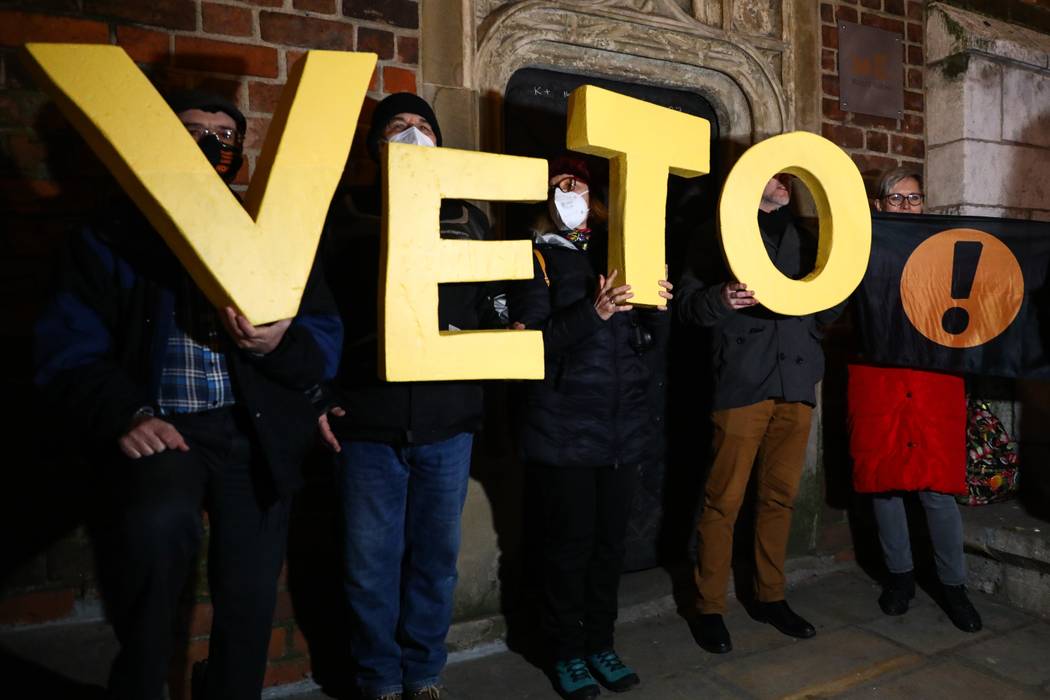 Polonya’da aktivistler cinsellik ve ayrımcılıkla mücadele derslerini sınırlandıracak yasayı veto ettirdi Kaos GL - LGBTİ+ Haber Portalı