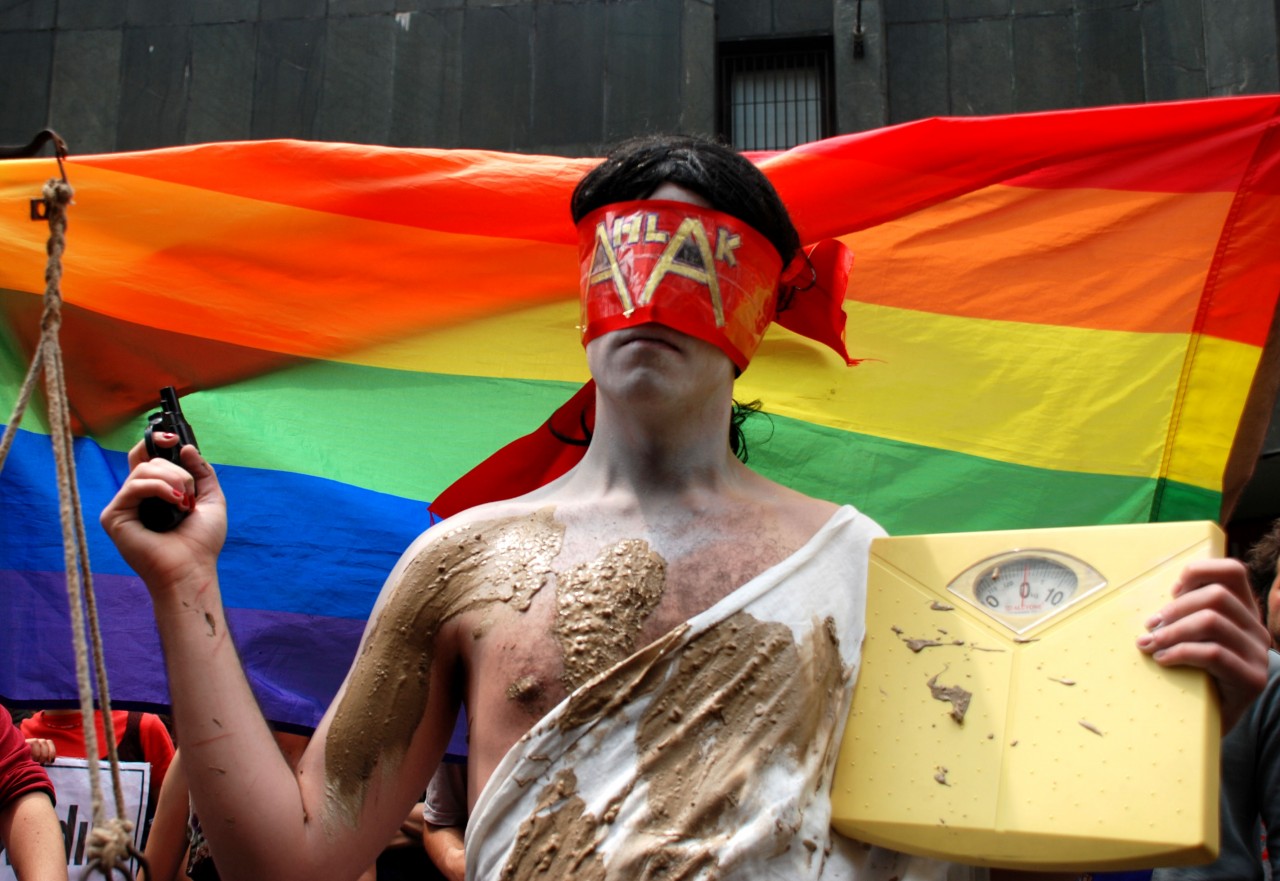 RTÜK bir alo diyor, dijital platformlar LGBTİ+’ları sansürlemek için hazırola geçiyor! | Kaos GL - LGBTİ+ Haber Portalı