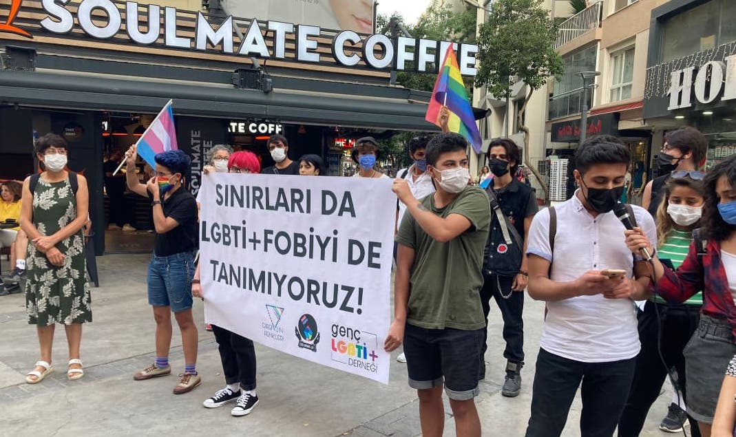 “Savaşlarda, krizlerde ilk zarar gören olduğumuz bu sistemle uzlaşmayı reddediyoruz” | Kaos GL - LGBTİ+ Haber Portalı