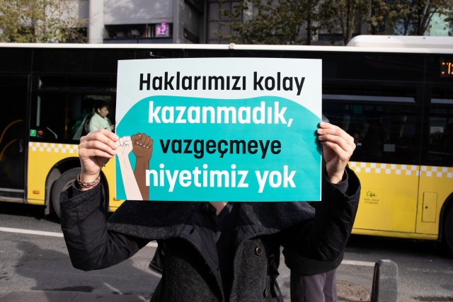 SES Genel Merkezi’nden Aile Bakanlığı’na: “Toplum mühendisliğinden vazgeçin” | Kaos GL - LGBTİ+ Haber Portalı Haber