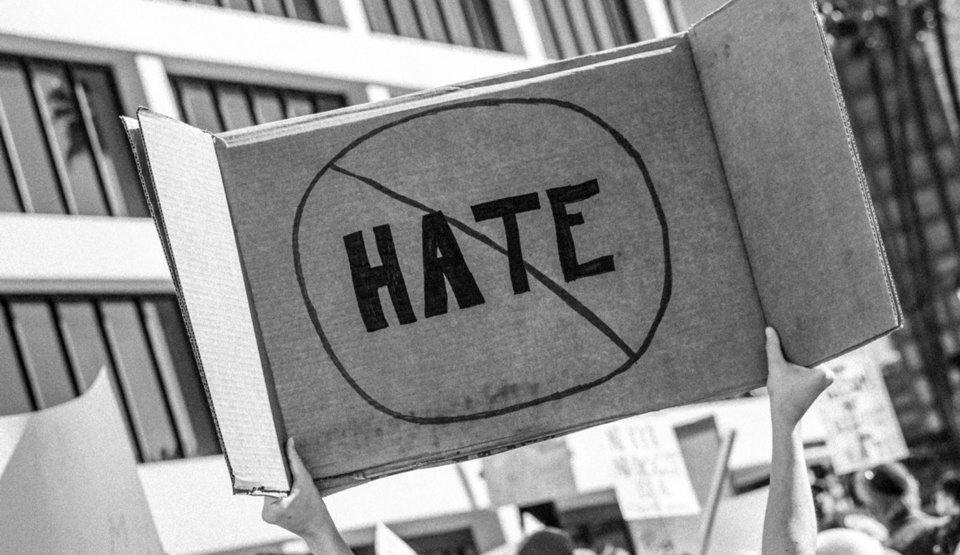 TGEU 2025 Raporu: Translara yönelik nefret cinayetleri arttı, en fazla hedef alınan grup seks işçileri oldu | Kaos GL - LGBTİ+ Haber Portalı Haber