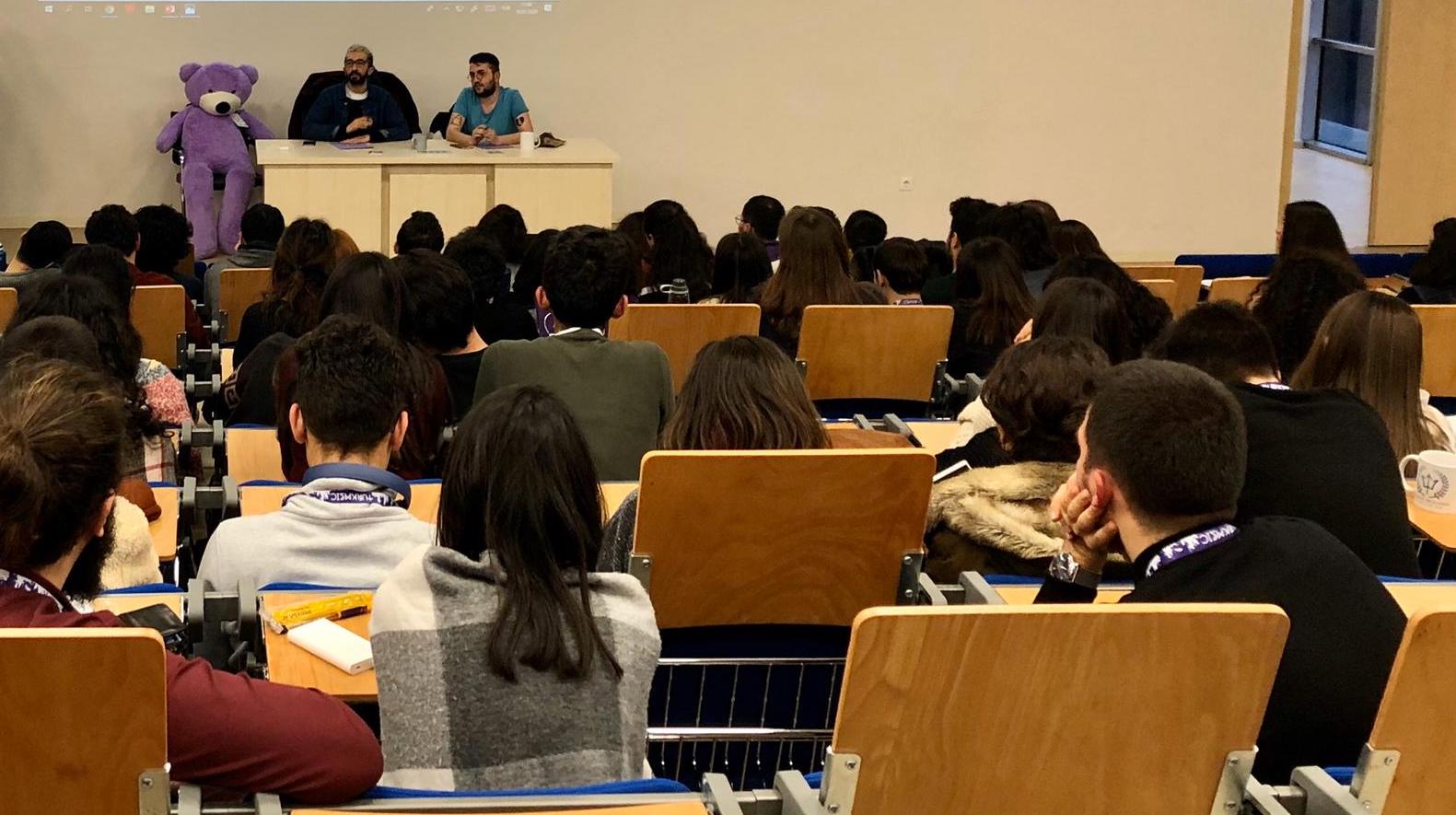 Tıp öğrencileri LGBTİ+ hakları için bir araya geldi | Kaos GL - LGBTİ+ Haber Portalı