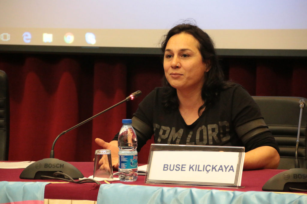Trans aktivist Buse Kılıçkaya ve ailesine iki seçim turu arası tehdit telefonları Kaos GL - LGBTİ+ Haber Portalı
