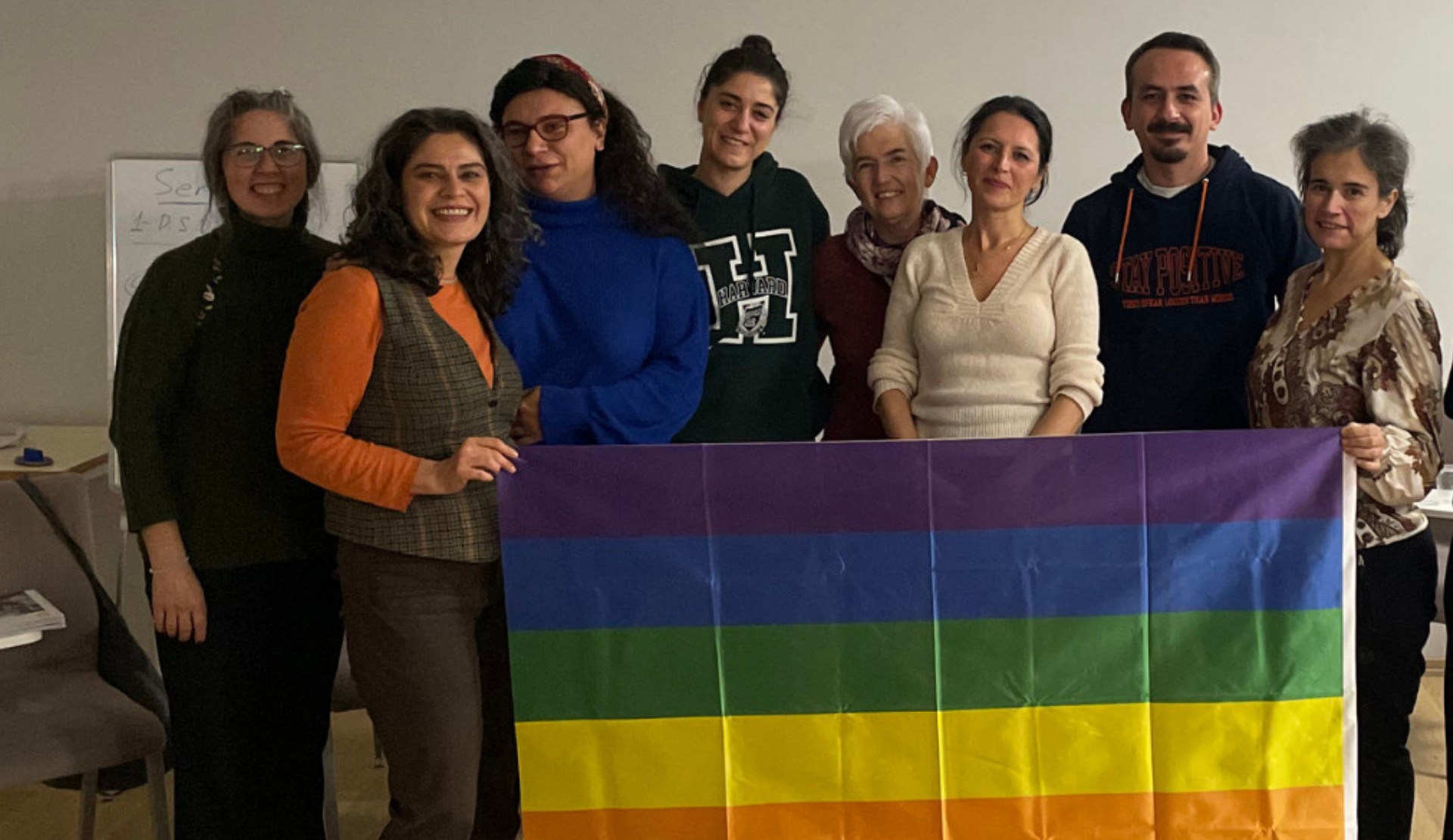 “Trans kadınları hedef alan müstehcenlik davaları ‘Aile Yılı’ ile artıyor” | Kaos GL - LGBTİ+ Haber Portalı Haber