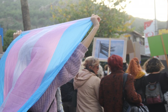 Trans Onur Haftası, Kadıköy sokaklarından sordu: Poyraz’a ne oldu? | Kaos GL - LGBTİ+ Haber Portalı Haber