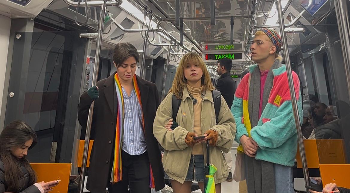 Trans Onur Haftası, nefret belgeseline karşı İstanbul metrosundan seslendi: "Asıl faşist sizsiniz" | Kaos GL - LGBTİ+ Haber Portalı Haber