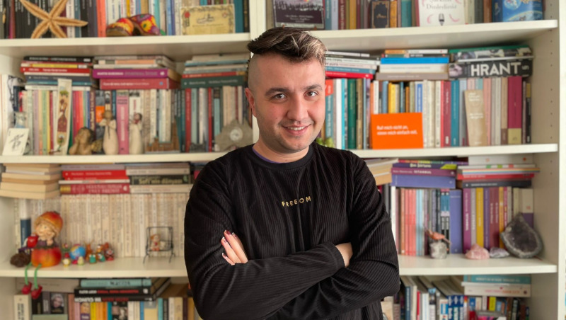 Yıldız Tar: "Beni her yıl yeni bir örgüte üye olmakla suçlamayı görev edinmişler" | Kaos GL - LGBTİ+ Haber Portalı Haber