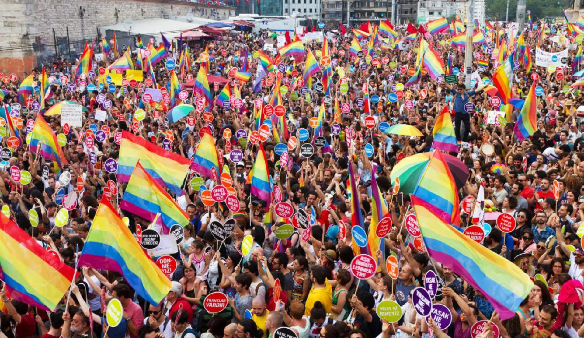 Türkiye’de LGBTİ+ olma deneyimleri araştırması başladı! Kaos GL - LGBTİ+ Haber Portalı