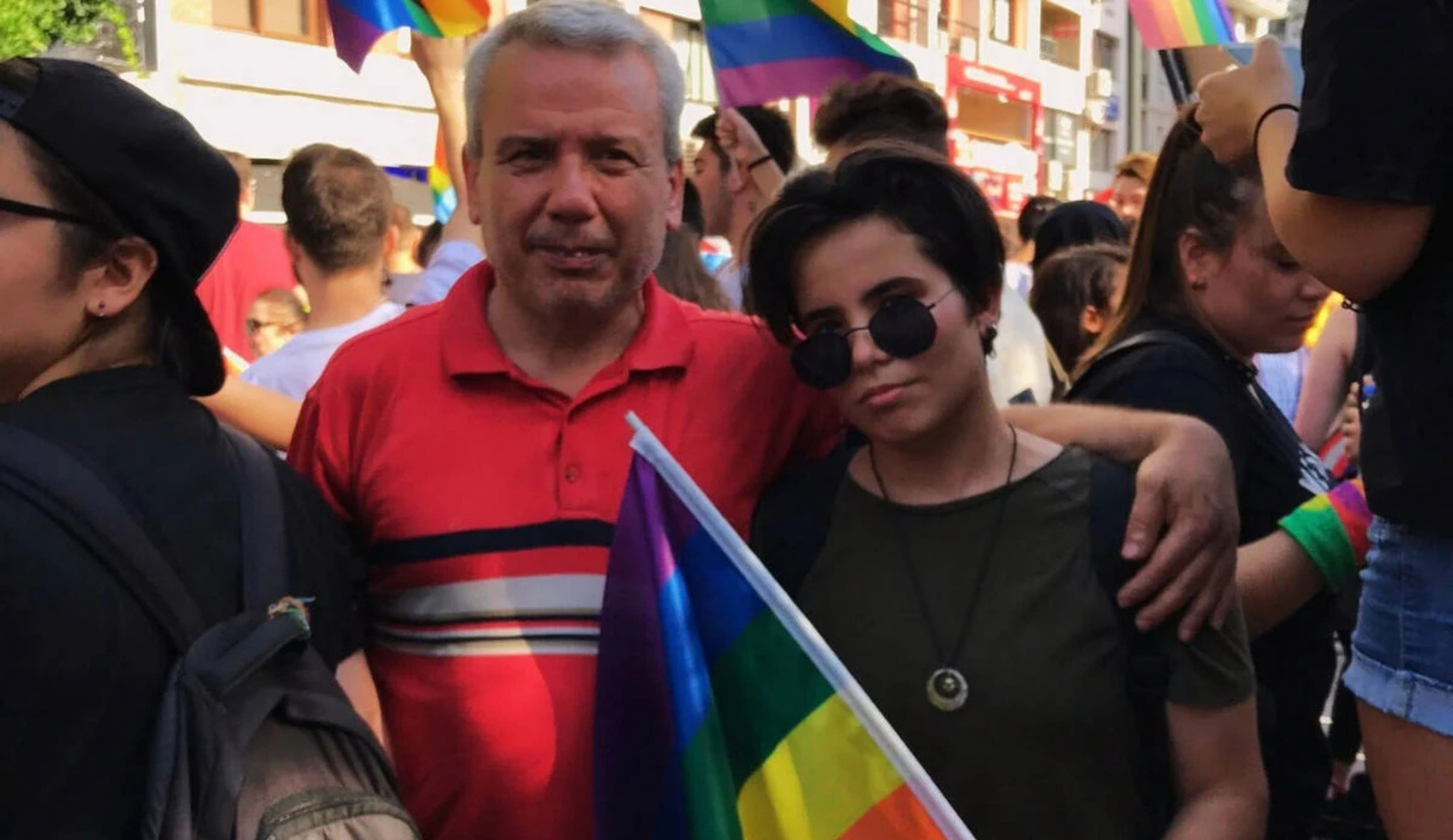 Tutuklu LGBTİ+ hakları aktivisti Asya Gökalp’e cezaevinde kötü muamele | Kaos GL - LGBTİ+ Haber Portalı Haber