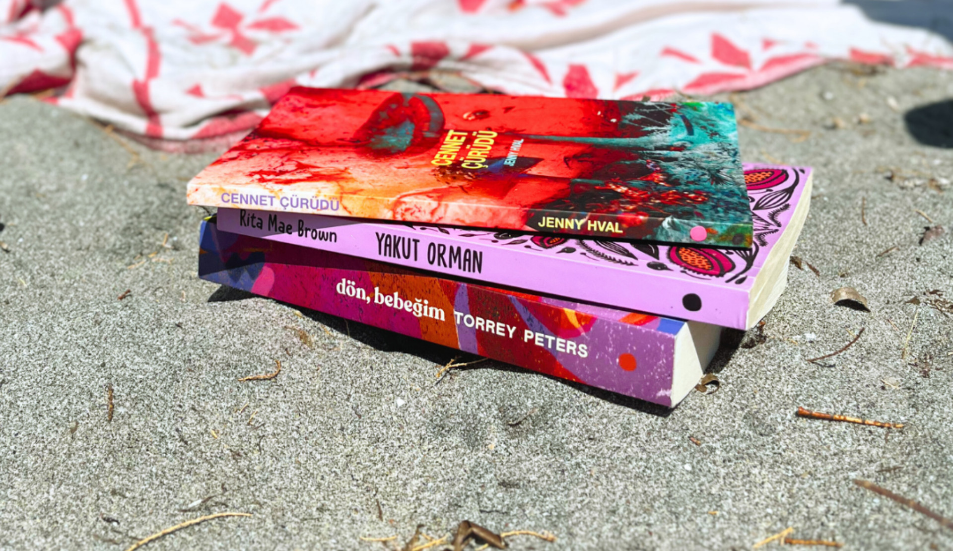 Umami Kitap’tan Onur Ayı’na özel kampanya Kaos GL - LGBTİ+ Haber Portalı