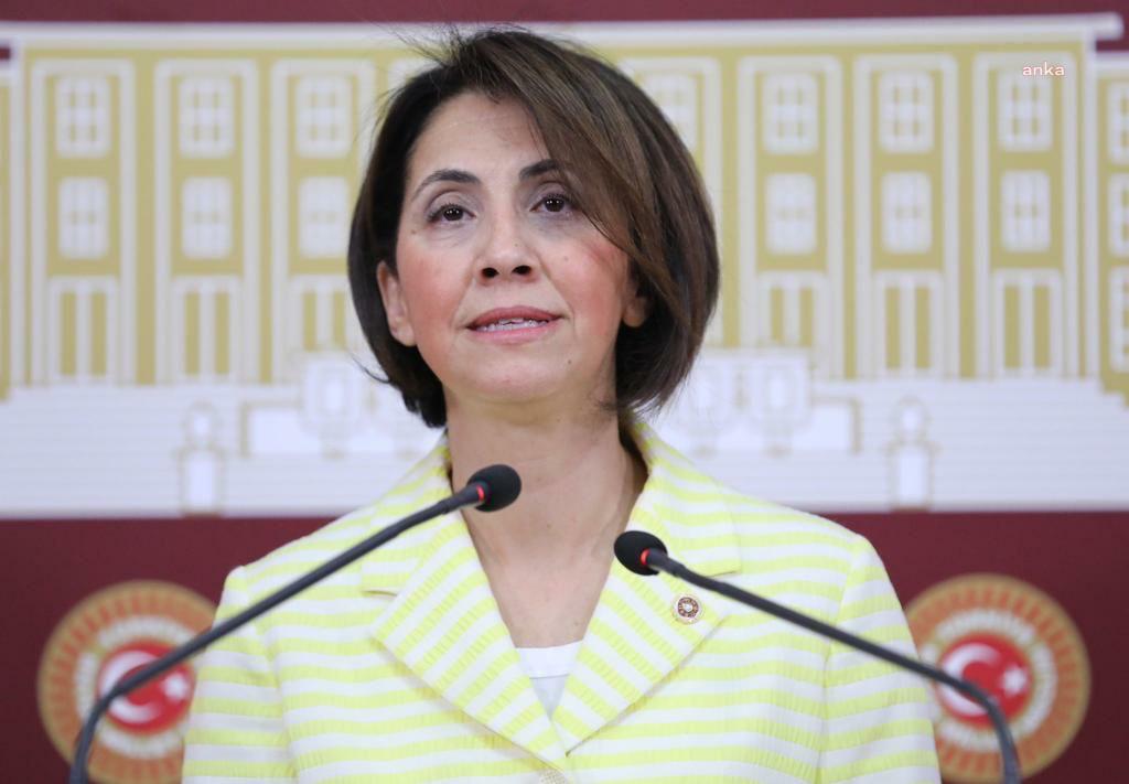 Yeni Parti Genel Başkan Yardımcısı Aylin Yaman’dan “Ailem Güvende” operasyonuna tepki: “Derneklerin damgalanması asla kabul edilemez” | Kaos GL - LGBTİ+ Haber Portalı