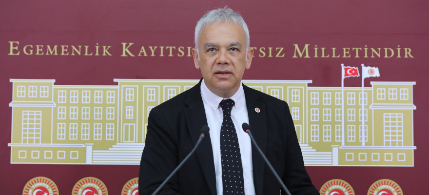 Yeni Partili Kayıhan Pala’dan “Ailem Güvende” operasyonlarına tepki: “Tüm tutuklular derhal serbest bırakılmalı” | Kaos GL - LGBTİ+ Haber Portalı Haber