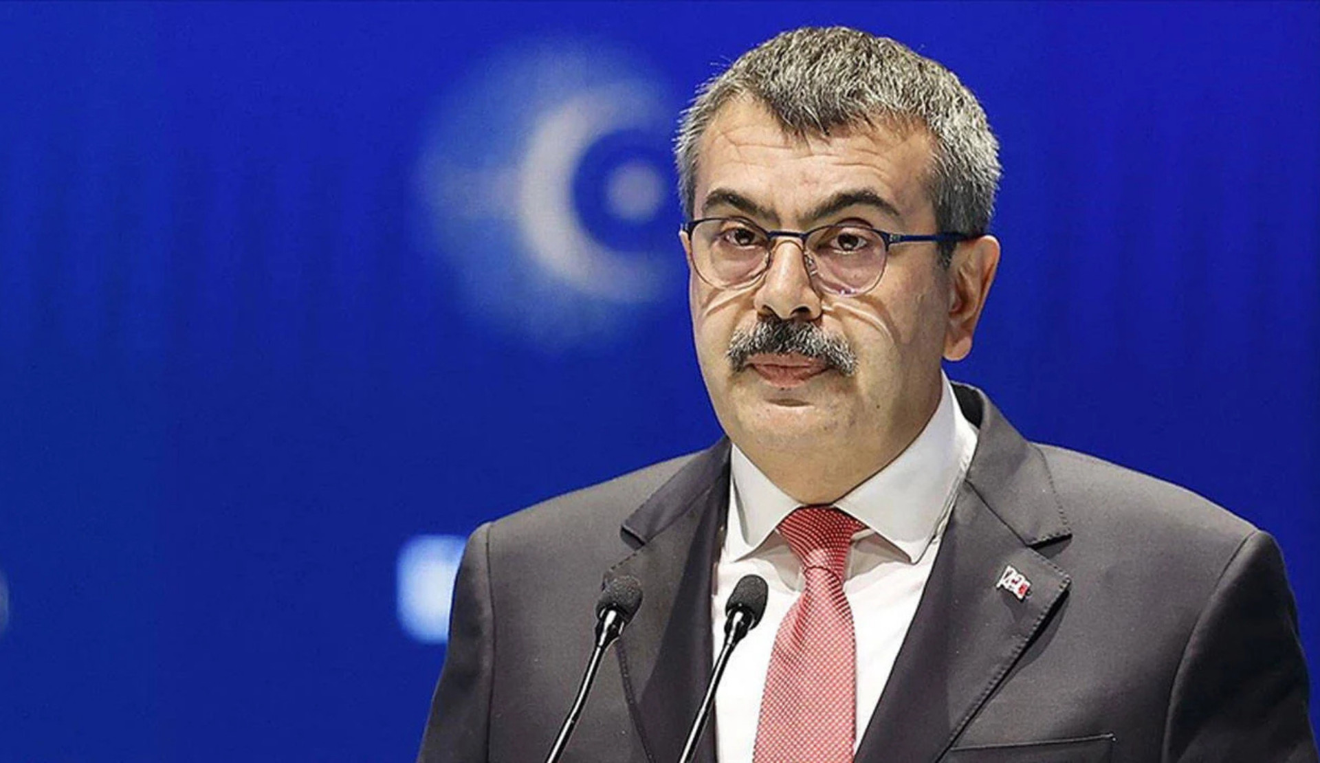 Yusuf Tekin LGBTİ+’ları hedef aldı: “LGBT huzuru bozmuyor ama başörtüsü bozuyor diyorlar” | Kaos GL - LGBTİ+ Haber Portalı Haber