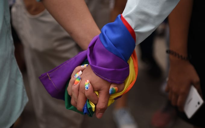 Biri bana romantik ilişkinin ne olduğunu söyleyebilir mi? Kaos GL - LGBTİ+ Haber Portalı