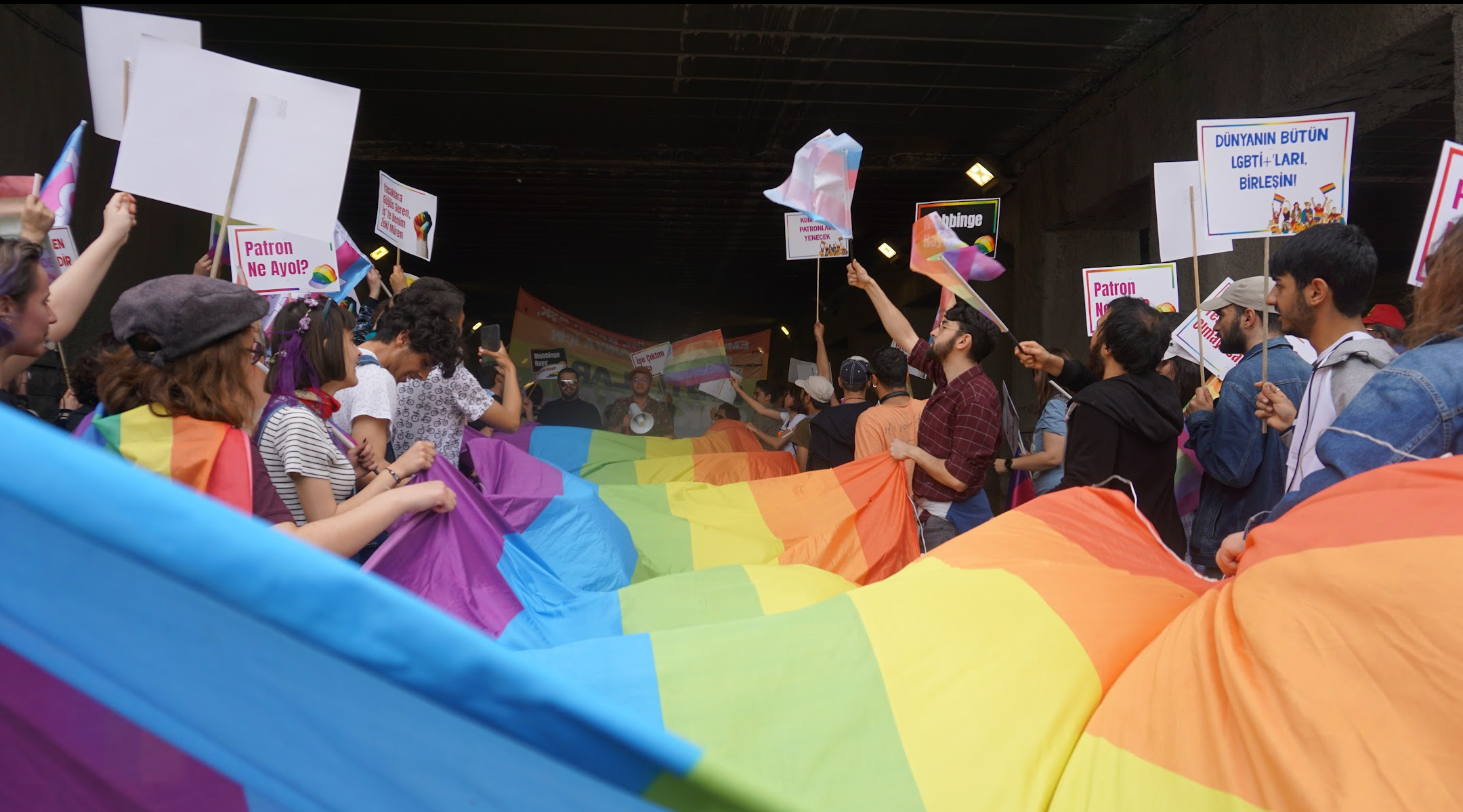Queer ekonomi 101: Enflasyon yüzde 70, lubunyanın işi bitmiş! | Kaos GL - LGBTİ+ Haber Portalı