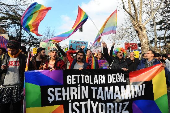 İzmir ve Mersin&rsquo;de &lsquo;LGBTİ&rsquo;lerin Kentli Hakları&rsquo; Kaos GL - LGBTİ+ Haber Portalı