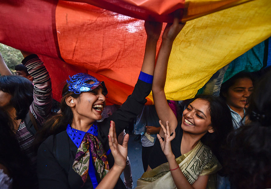 Hindistan’da lezbiyen çift evlendi Kaos GL - LGBTİ+ Haber Portalı