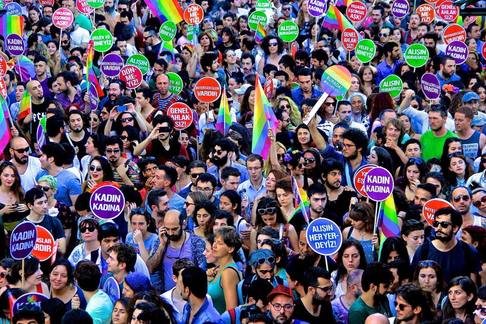 Kaos GL Şubat ayında 143 danışmanlık hizmeti sağladı Kaos GL - LGBTİ+ Haber Portalı