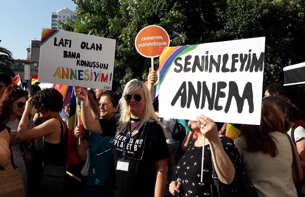 Ankara Gökkuşağı Aile Grubu: “Ötekileştirmeye ve nefrete karşı çocuklarımızın yanındayız!” Kaos GL - LGBTİ+ Haber Portalı