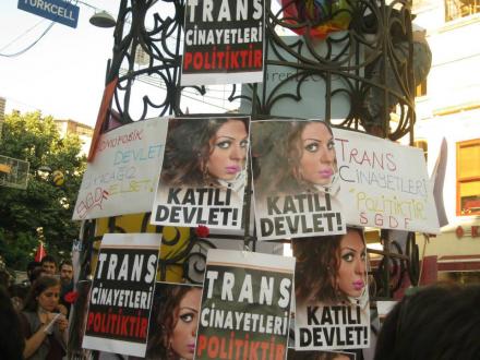 LGBT Dernekleri İstanbul&rsquo;da da, Öldürülen Dora İçin Yürüdü Kaos GL - LGBTİ+ Haber Portalı