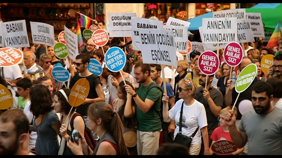 LGBT&rsquo;lerin aileleri Bursa&rsquo;da buluşuyor Kaos GL - LGBTİ+ Haber Portalı