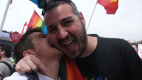 Aşkın Cinsiyeti Olmaz Kaos GL - LGBTİ+ Haber Portalı