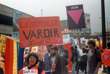 Eşcinsel Çalışanların Ücreti Hetero&rsquo;lardan Daha Düşük  Kaos GL - LGBTİ+ Haber Portalı