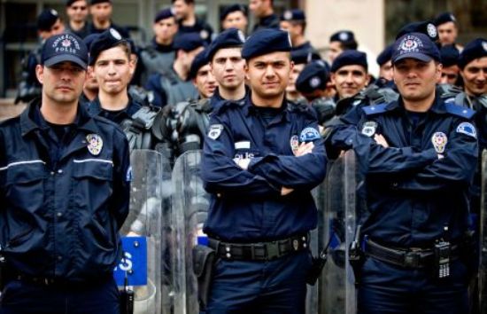Polis Sendikası Emniyet-Sen Kuruldu | Kaos GL - LGBTİ+ Haber Portalı Haber