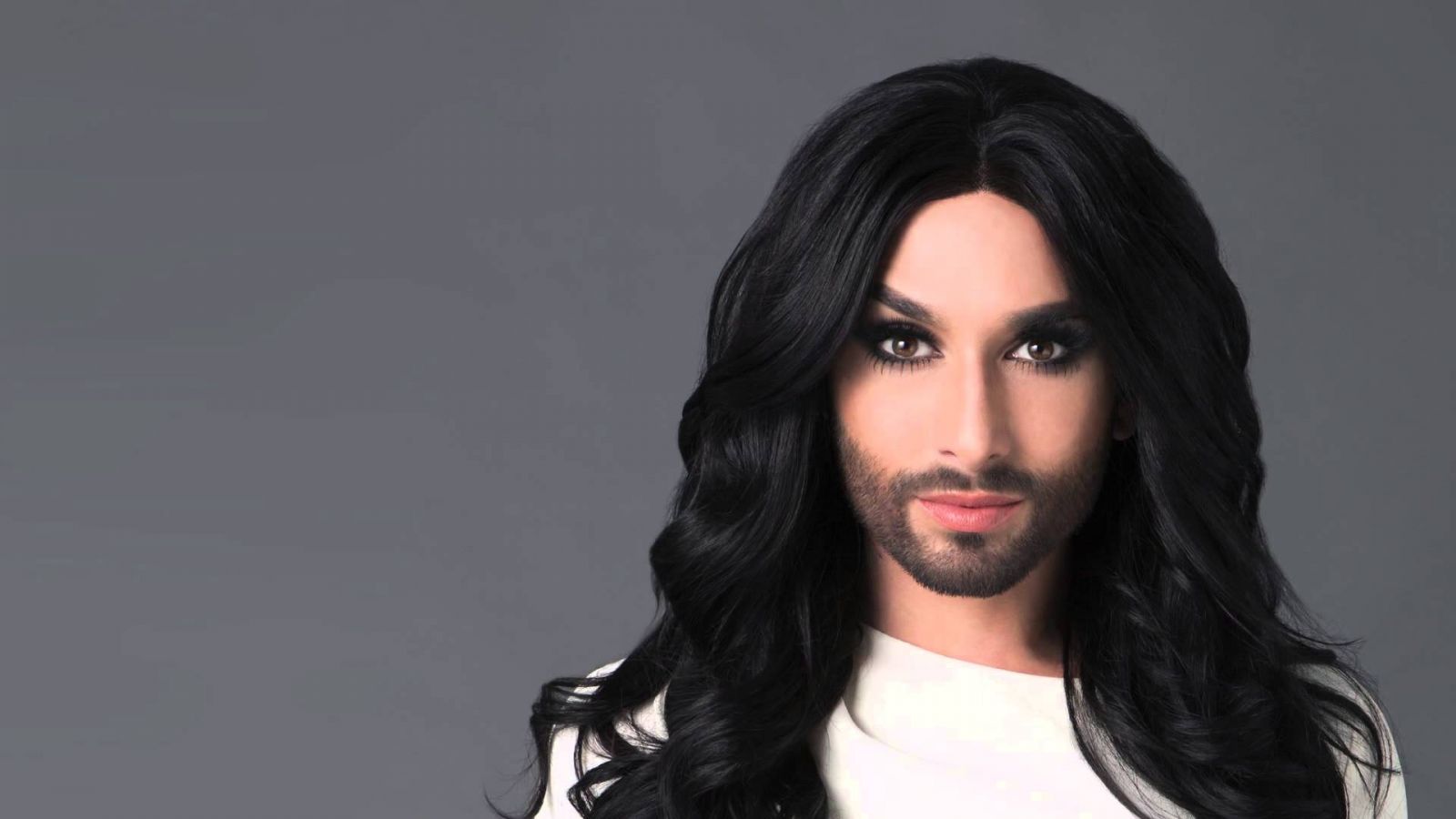 Lezbiyenler, feministler ve Conchita Wurst gastelerde Kaos GL - LGBTİ+ Haber Portalı