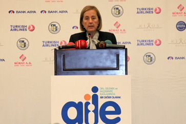 Eşcinselleri Hasta İlan Etmek, Cinayetlere Ortak Olmaktır! Kaos GL - LGBTİ+ Haber Portalı