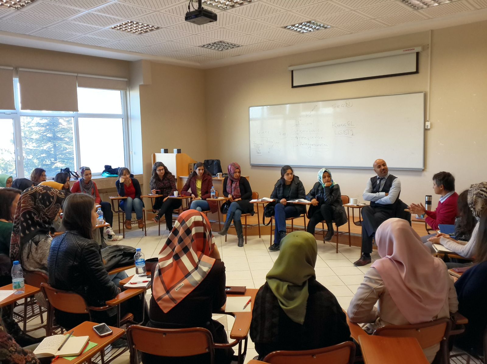 Ayrımcılığa Karşı Dersler TED ve Hacettepe Üniversitesindeydi Kaos GL - LGBTİ+ Haber Portalı