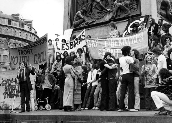  Eşcinsel Kurtuluş Cephesi&rsquo;nin Sosyal Devrimi Kaos GL - LGBTİ+ Haber Portalı
