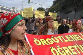 Asıl mahalle baskısı Aleviler'e Kaos GL - LGBTİ+ Haber Portalı