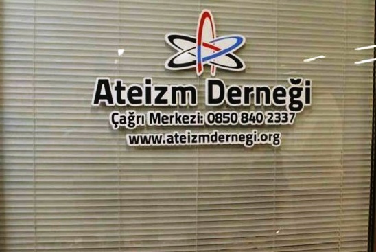 &lsquo;Ateistler İçin Ayrı Mezarlık Yeri Tesis Edilmeli&rsquo; Kaos GL - LGBTİ+ Haber Portalı