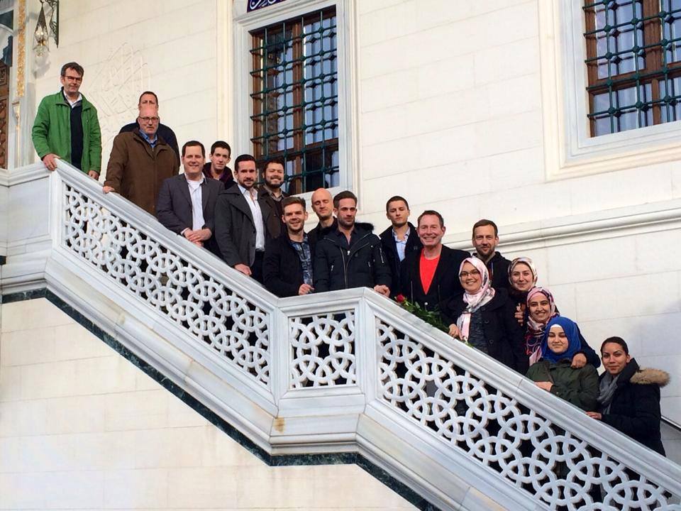 Şehitlik Camii kapılarını eşcinsellere açtı Kaos GL - LGBTİ+ Haber Portalı