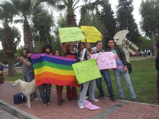 Meğer Toplum LGBT Öğrenci Topluluğuna da Hazır Değilmiş! Kaos GL - LGBTİ+ Haber Portalı