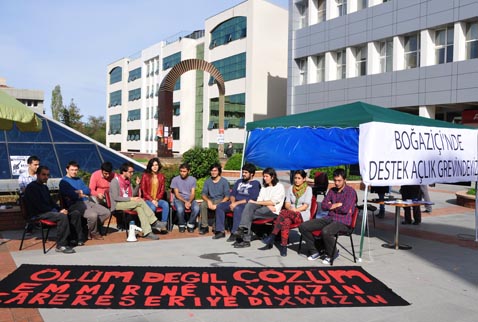 Boğaziçili Öğrenciler &lsquo;Ölüm Değil Çözüm&rsquo; Dedi Kaos GL - LGBTİ+ Haber Portalı