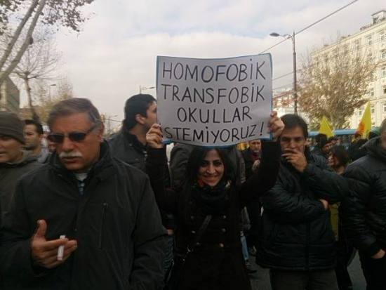 Eğitim-Sen&rsquo;de Gökkuşağı Devrimi Kaos GL - LGBTİ+ Haber Portalı