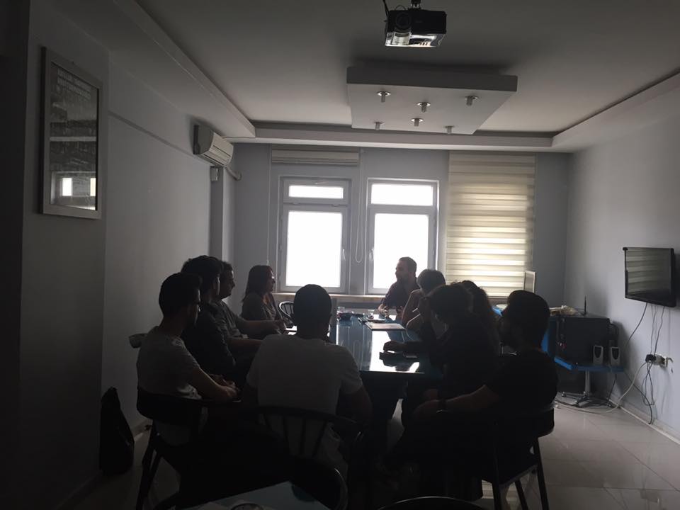 Heteroseksizm karşıtı öğretmenler Malatya&rsquo;da buluştu Kaos GL - LGBTİ+ Haber Portalı