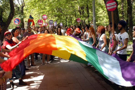 Homofobiye Karşı Sanat İçin Atölyeler Kaos GL - LGBTİ+ Haber Portalı