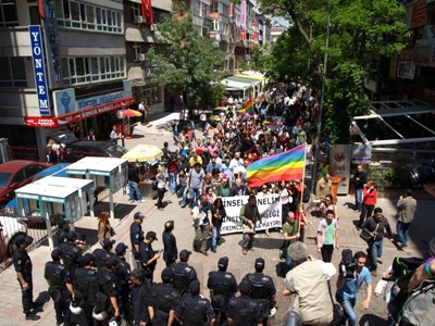 Homofobi Karşıtı Buluşma&rsquo;ya katılıyorum; çünkü... Kaos GL - LGBTİ+ Haber Portalı