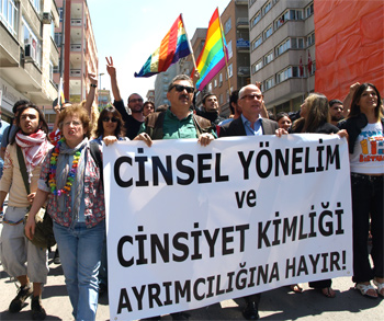 Meclis&rsquo;e yürüdük! Kaos GL - LGBTİ+ Haber Portalı