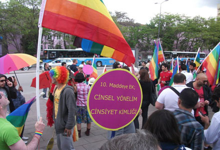 Lambdaistanbul ve SpoD&rsquo;dan Anayasa Etkinliği Kaos GL - LGBTİ+ Haber Portalı