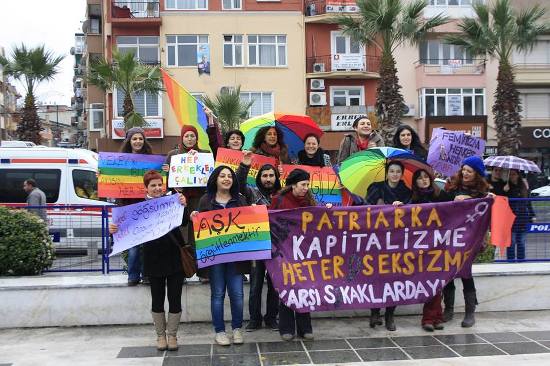 Çanakkale&rsquo;de Feministler ve LGBT&rsquo;ler Artık Susmayacaklar! Kaos GL - LGBTİ+ Haber Portalı