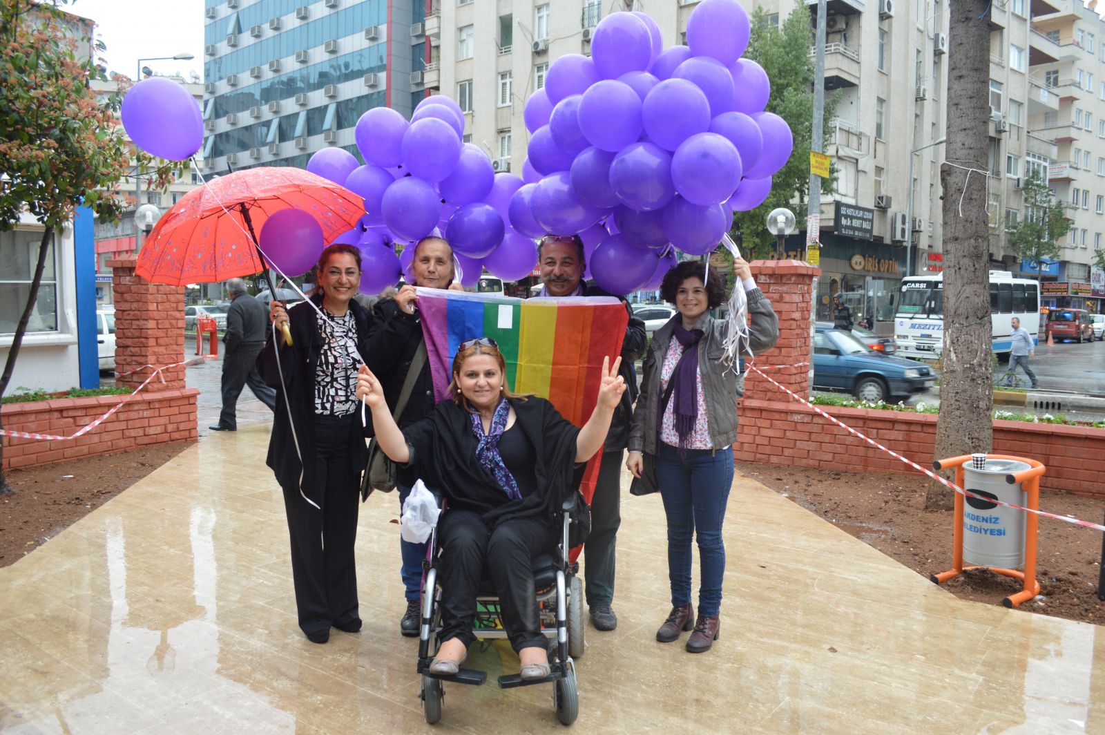 &lsquo;Engelliyiz, kadınız; cinsiyetsiz değiliz&rsquo; Kaos GL - LGBTİ+ Haber Portalı