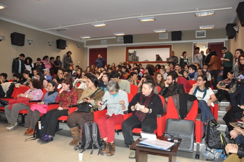 Feministler Savaşa, Muhafazakârlığa, Milliyetçiliğe ve Heteroseksizme Karşı Buluştular Kaos GL - LGBTİ+ Haber Portalı