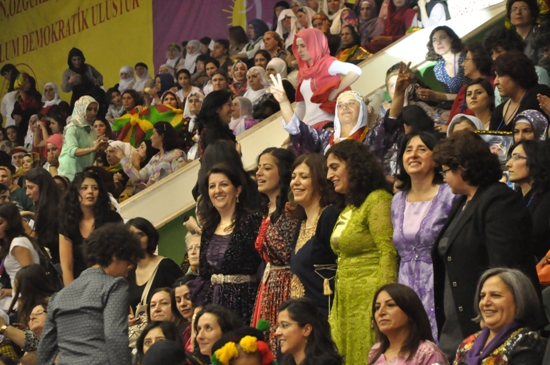 BDP Kadın Meclisi&rsquo;nde Öcalan&rsquo;dan Kadınlara Barış Mesajı Kaos GL - LGBTİ+ Haber Portalı