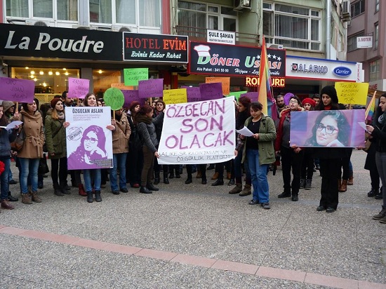&lsquo;Kadın katillerini mahkemede ak&rsquo;layanları uyarıyoruz!&rsquo; Kaos GL - LGBTİ+ Haber Portalı