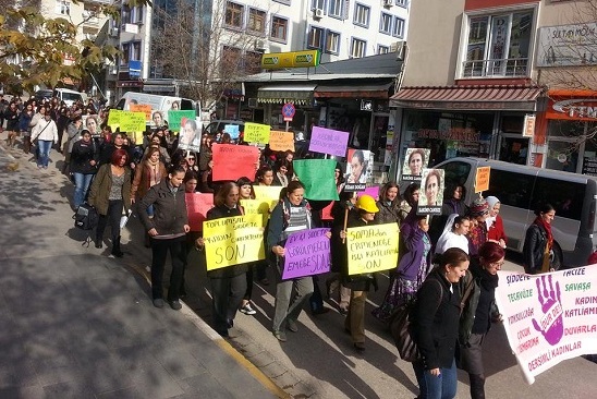 EBT kadınlar Dersim&rsquo;de 25 Kasım yürüyüşüne katıldı Kaos GL - LGBTİ+ Haber Portalı